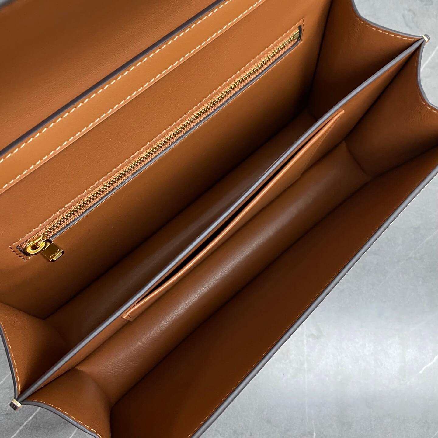 Celine Medium Triomphe Folio Bag in Tan Natural Calfskin - Image 7