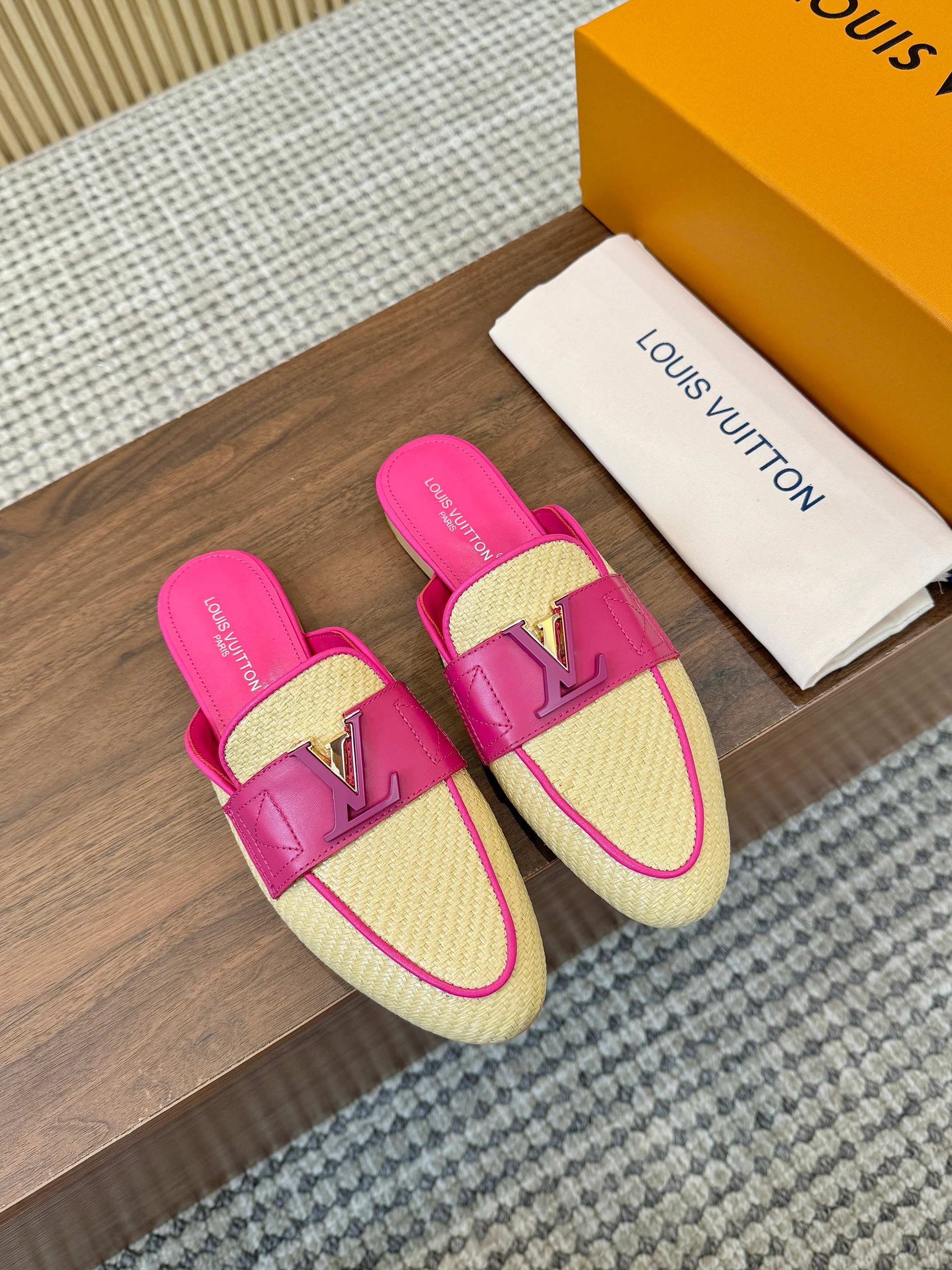 Louis Vuitton Pink and Beige Mare Open Back Loafers - Image 5