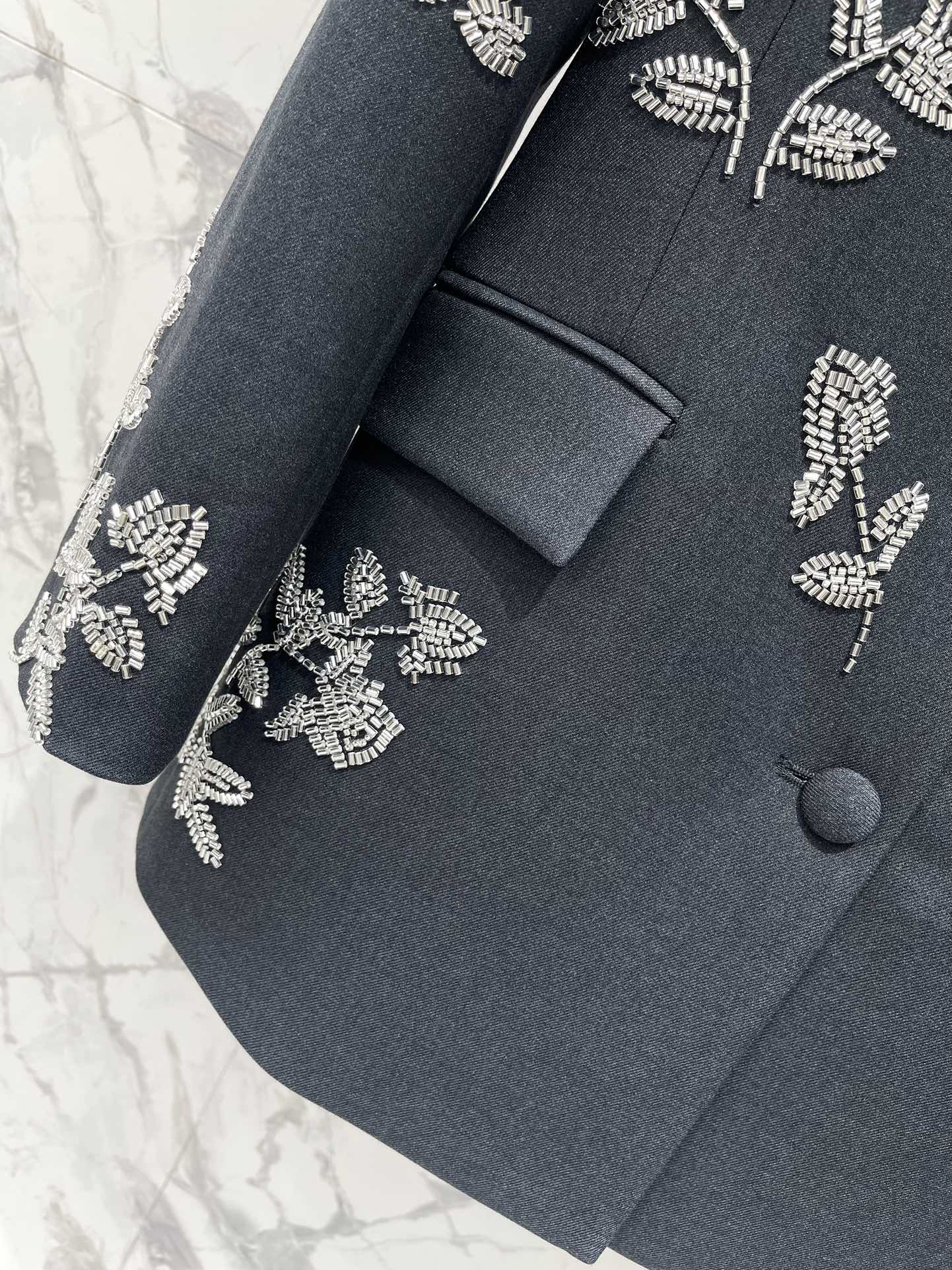 Saint Laurent Bead-Embellished Floral Motif Wool Blazer Jacket. - Image 6