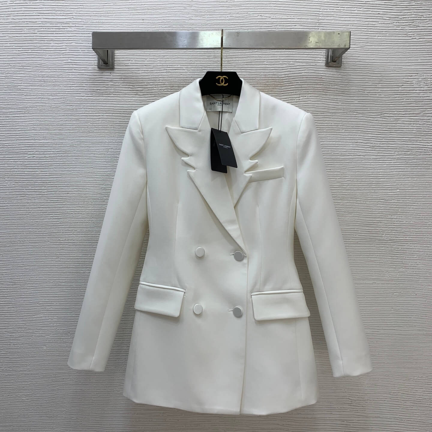 Saint Laurent Double-Breasted Peak Lapel Tailored Wool Blazer Jacket (White)