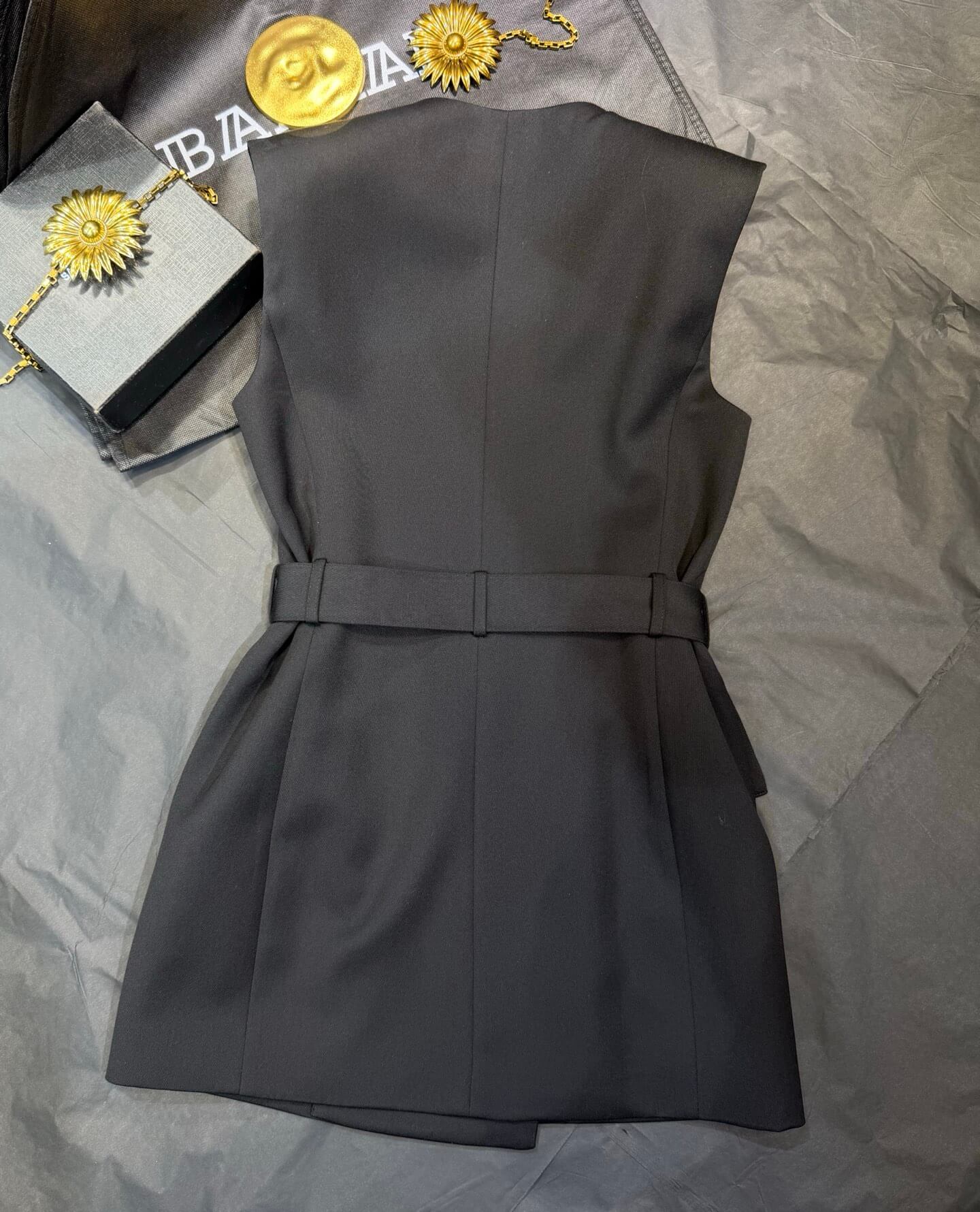 Balmain Sleeveless V-Neck Belted Blazer Dress with Gold Buckle - Image 3