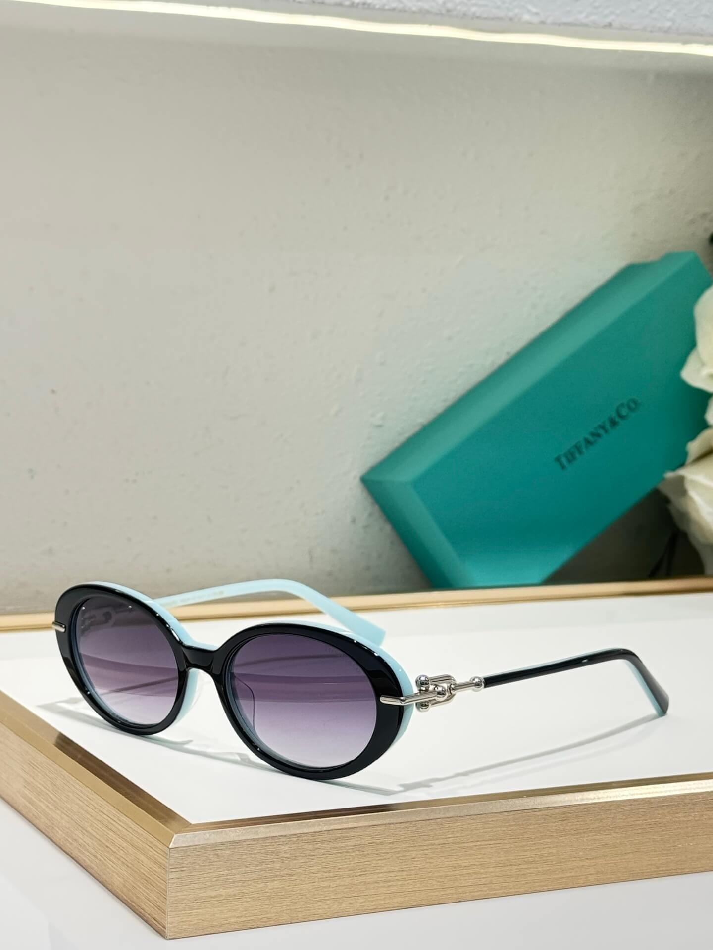Tiffany & Co. HardWear Oval Sunglasses - Image 5