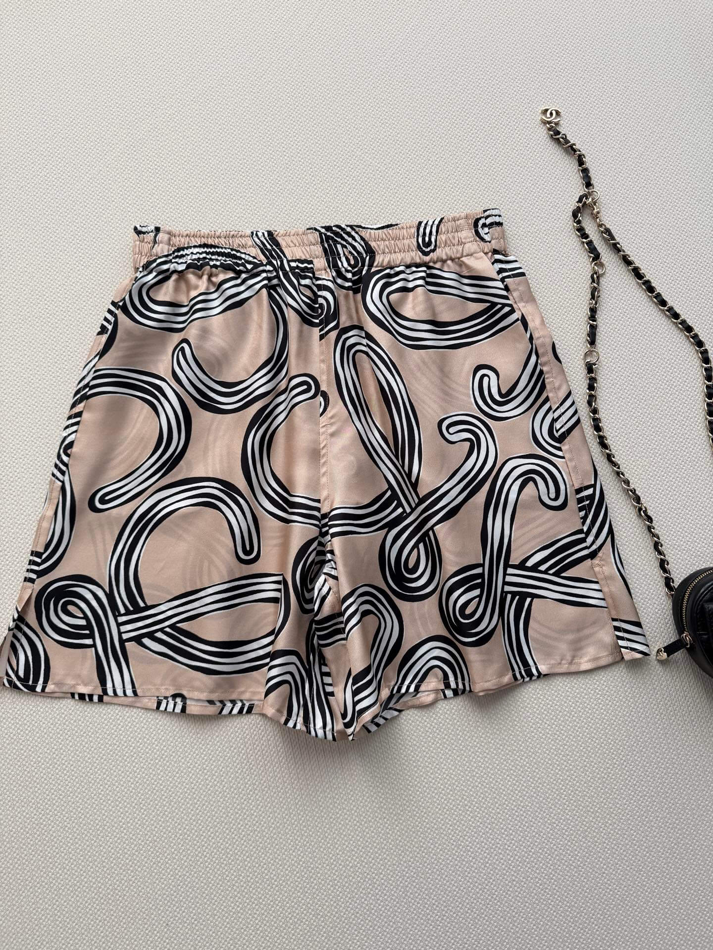 LOEWE x Paula’s Ibiza Silk Shorts – Beige and Black - Image 4