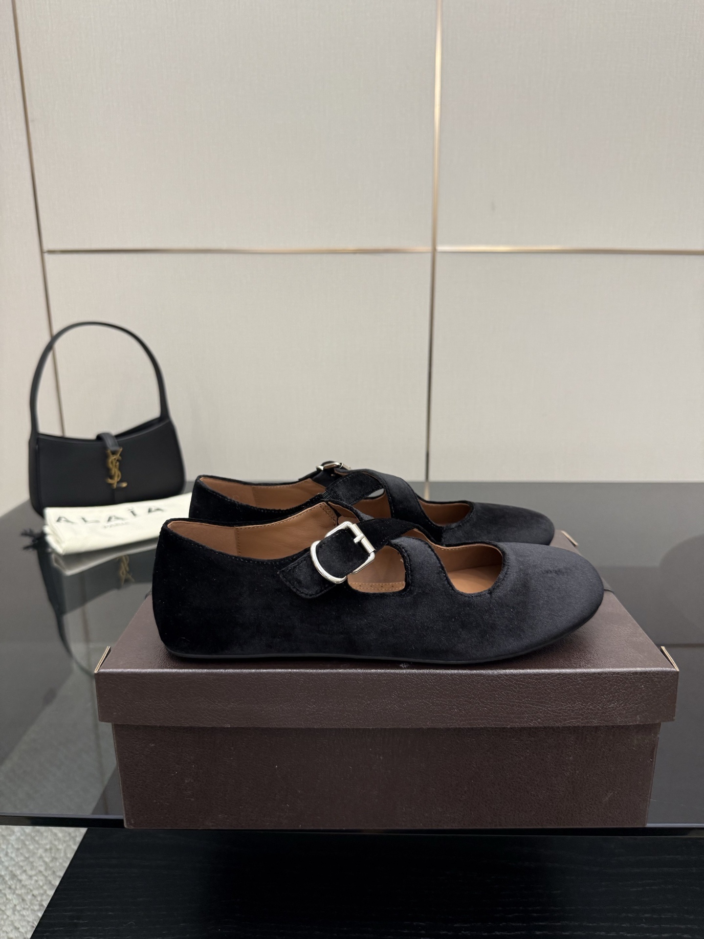 Alaïa Black Velvet Criss Cross Buckled Ballet Flats - Image 4