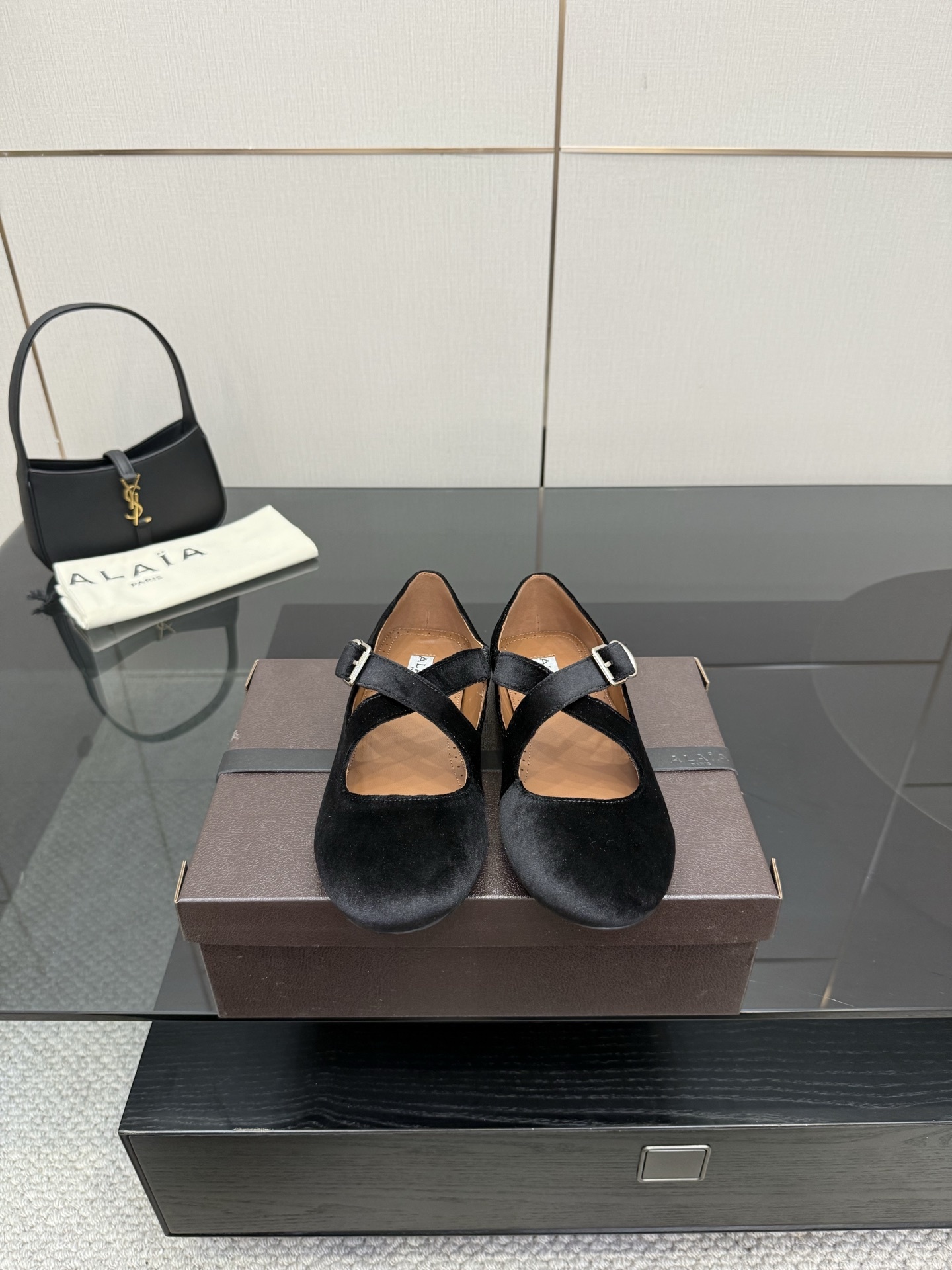 Alaïa Black Velvet Criss Cross Buckled Ballet Flats - Image 9