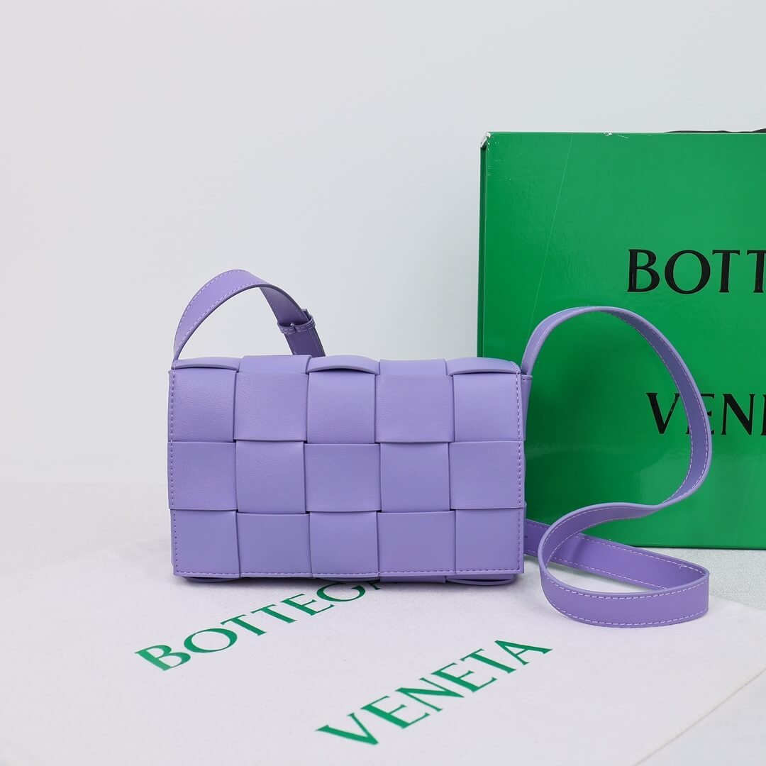 Bottega Veneta Intrecciato Leather Cassette Crossbody Shoulder Bag - Lavender Purple.