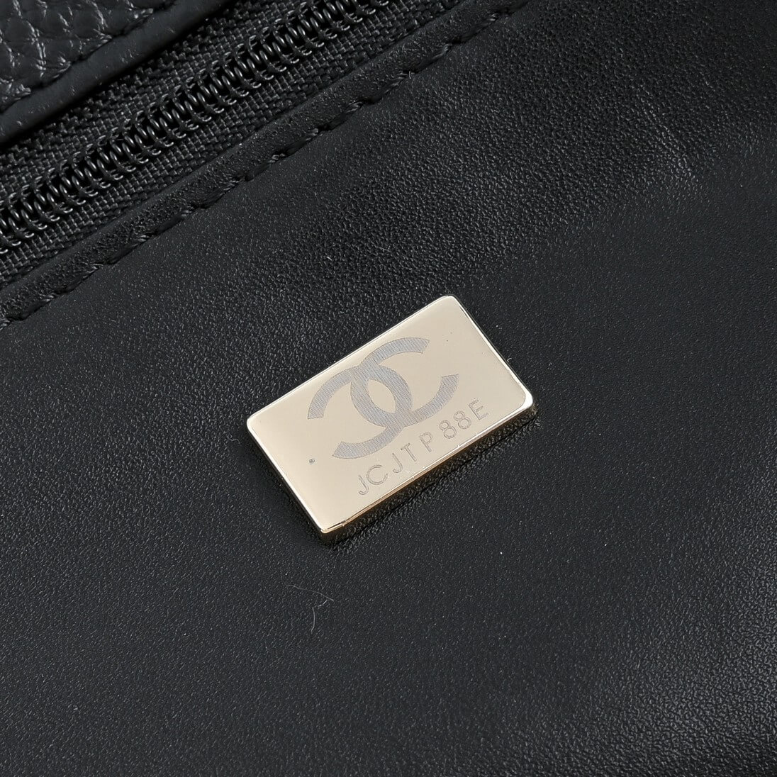 Chanel Urban Essentials Shopping Tote – White Tweed & Black Leather - Image 9
