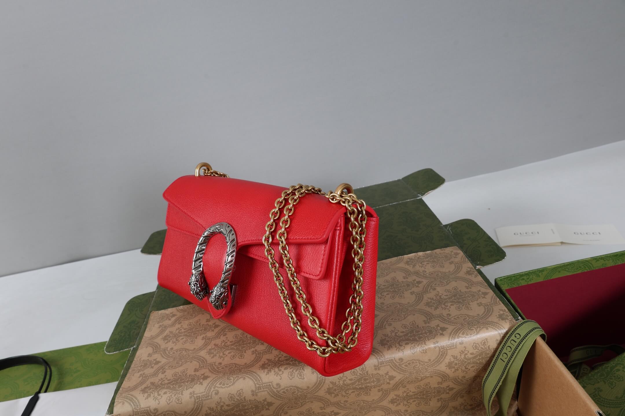 Gucci Dionysus Red Leather Shoulder Bag - Image 3