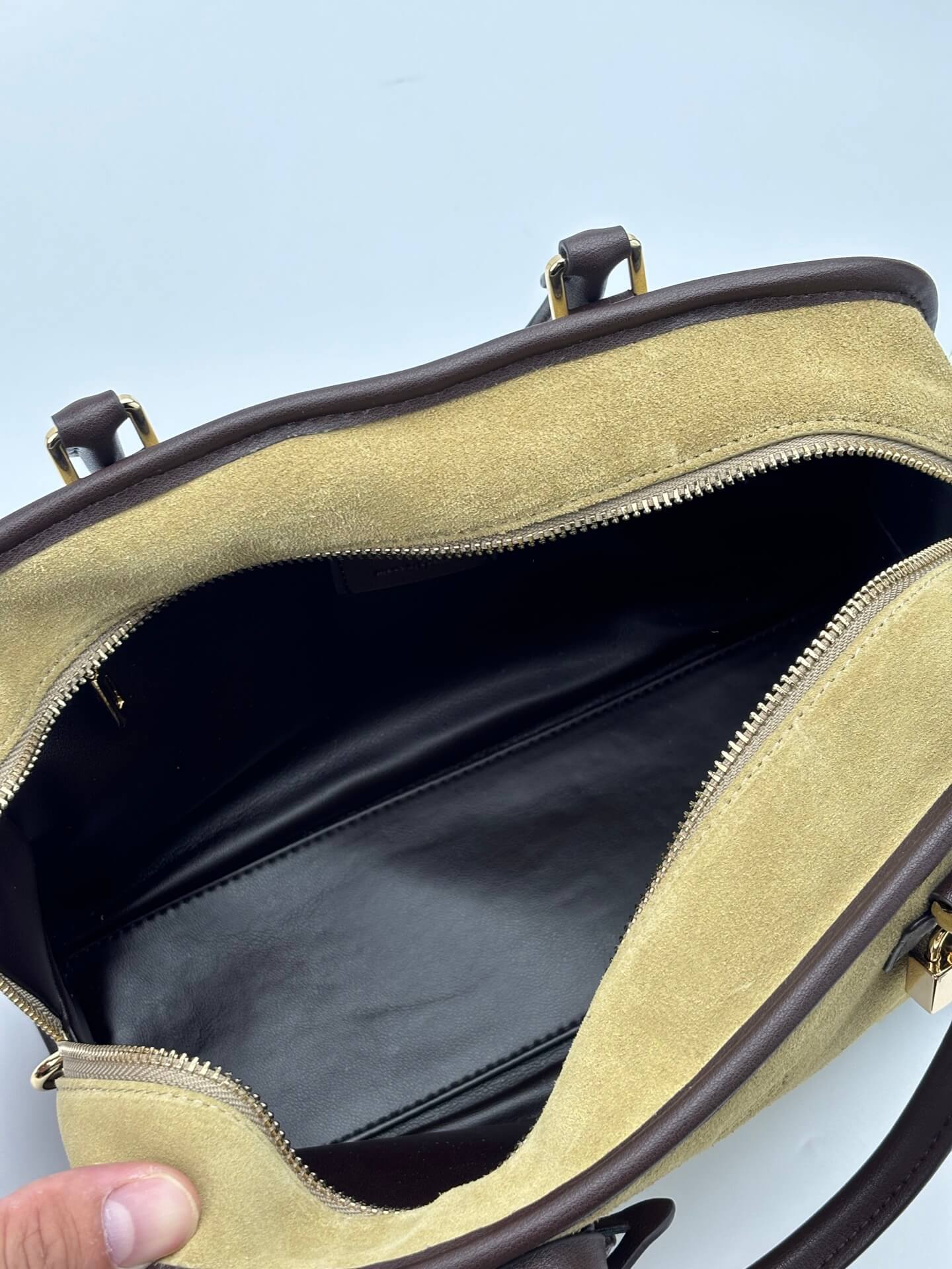 Loewe Amazona 28 Khaki Suede and Brown Leather Top Handle Bag - Image 2
