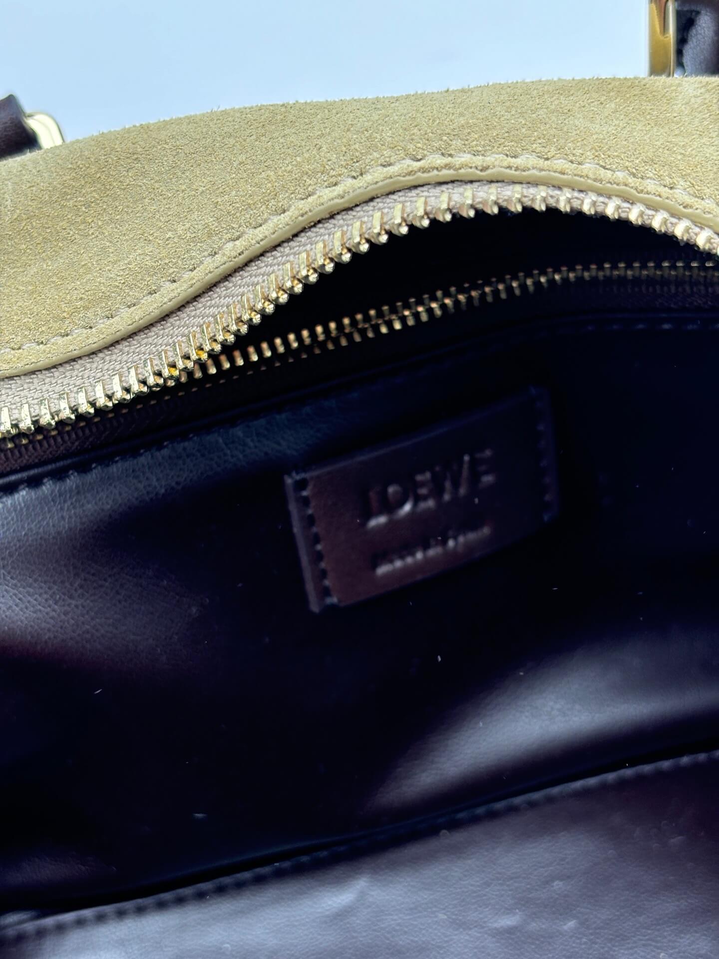 Loewe Amazona 28 Khaki Suede and Dark Brown Leather Top Handle Bag. - Image 9