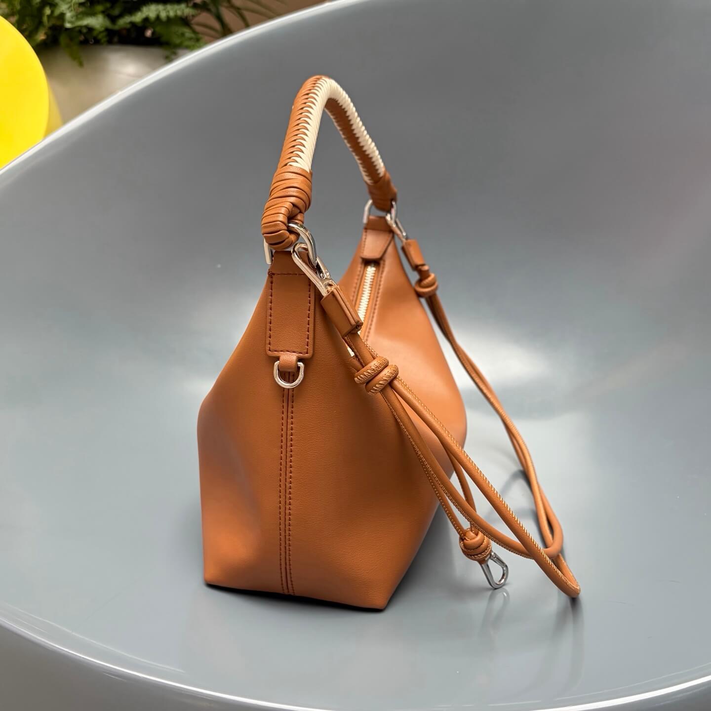 Loewe Paseo Leather Hobo Bag with Braided Handle - Tan - Image 4