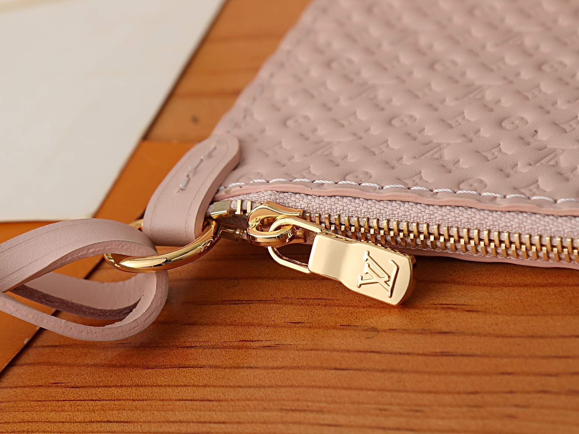 Louis Vuitton Monogram Empreinte Bella Bucket Bag with Pouch – Light Pink - Image 7