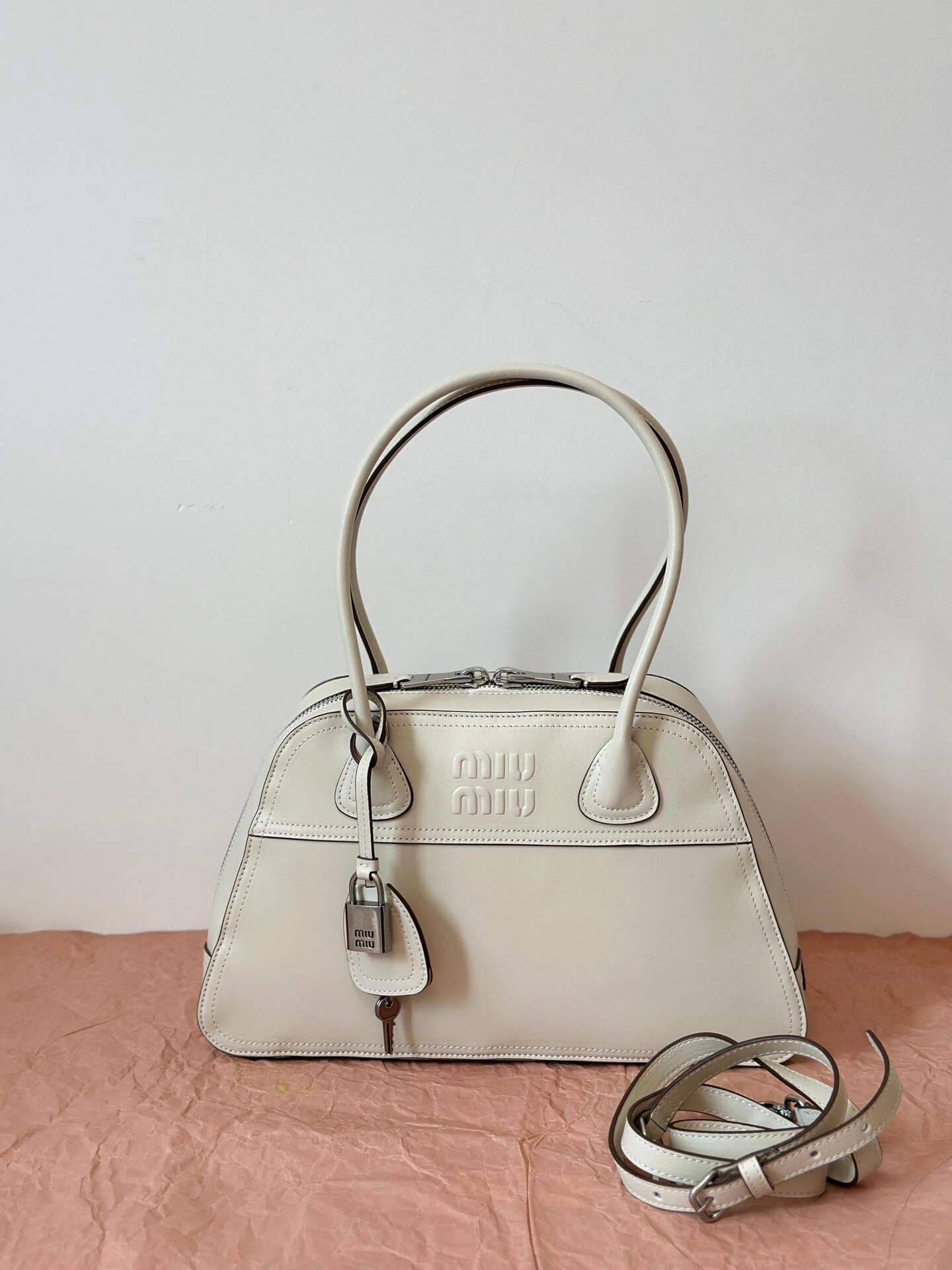 Miu Miu Vivant Nappa Leather Top-Handle Bag – Chalk White