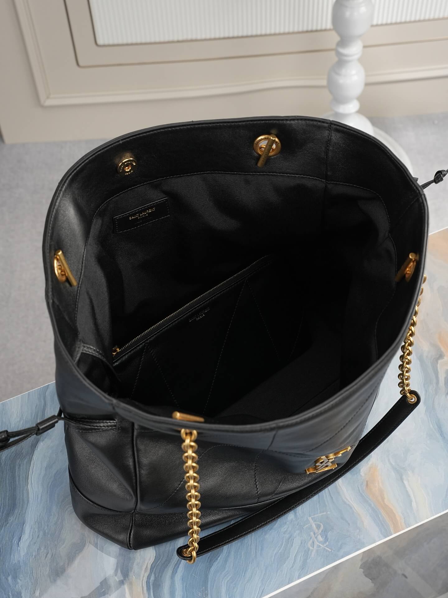Saint Laurent Jamie 4.3 Shopping Tote Bag in Black Quilted Nappa Lambskin - Image 5