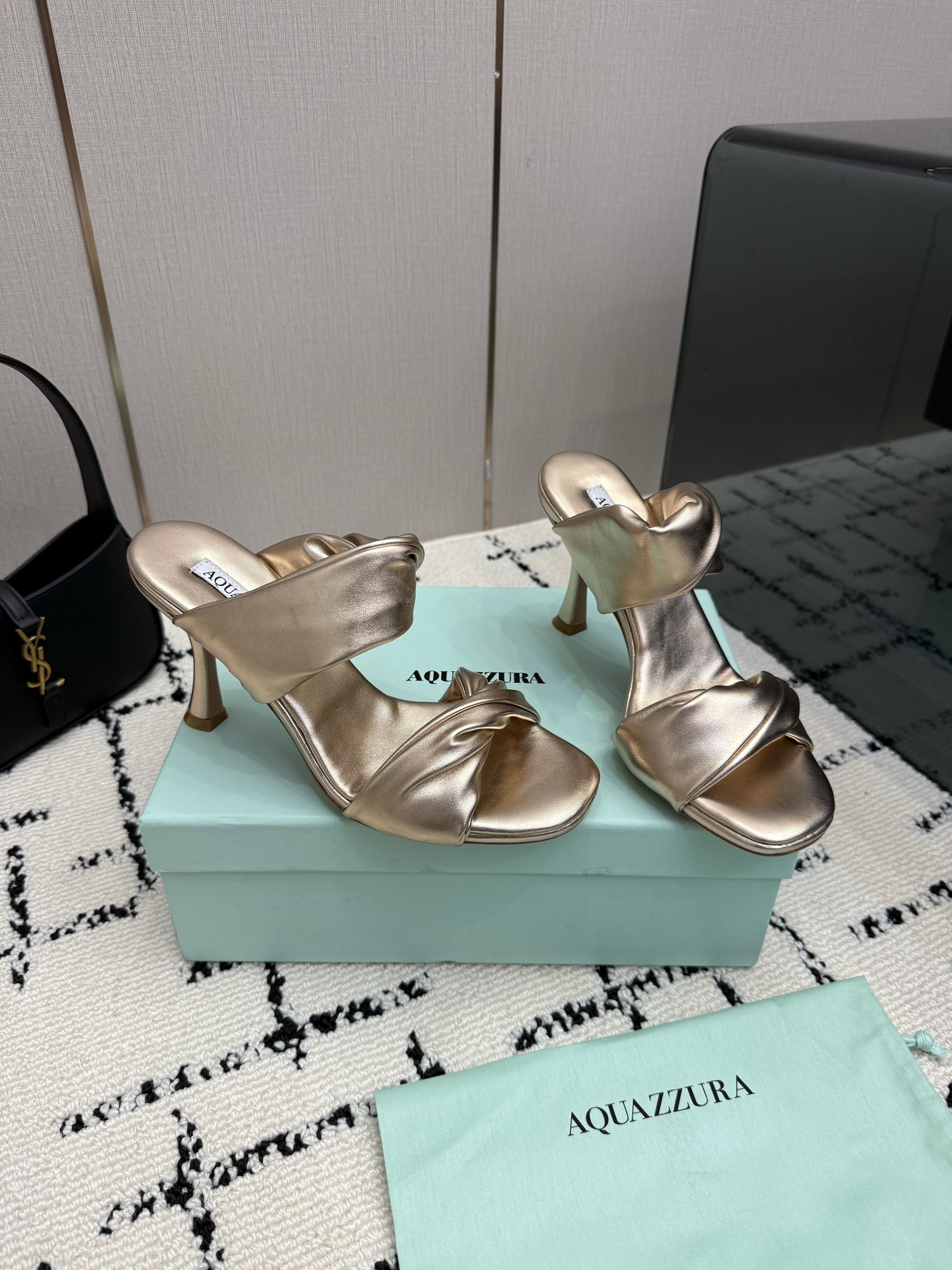 Aquazzura Twist Sandal 75 Gold Metallic Leather Mules