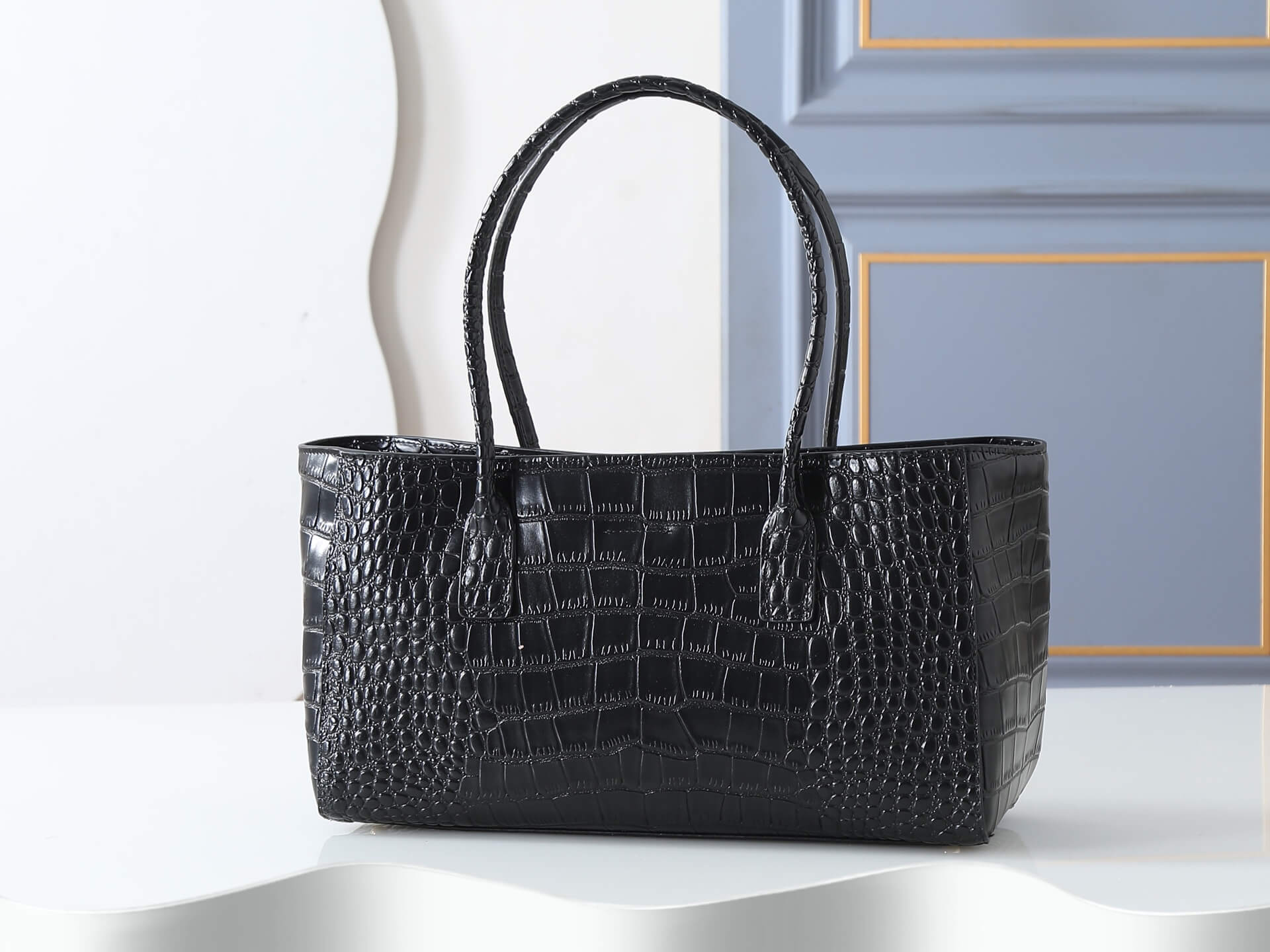 Chanel Black Croc-Embossed Leather Shopping Tote Bag Gold Hardware. - Image 2