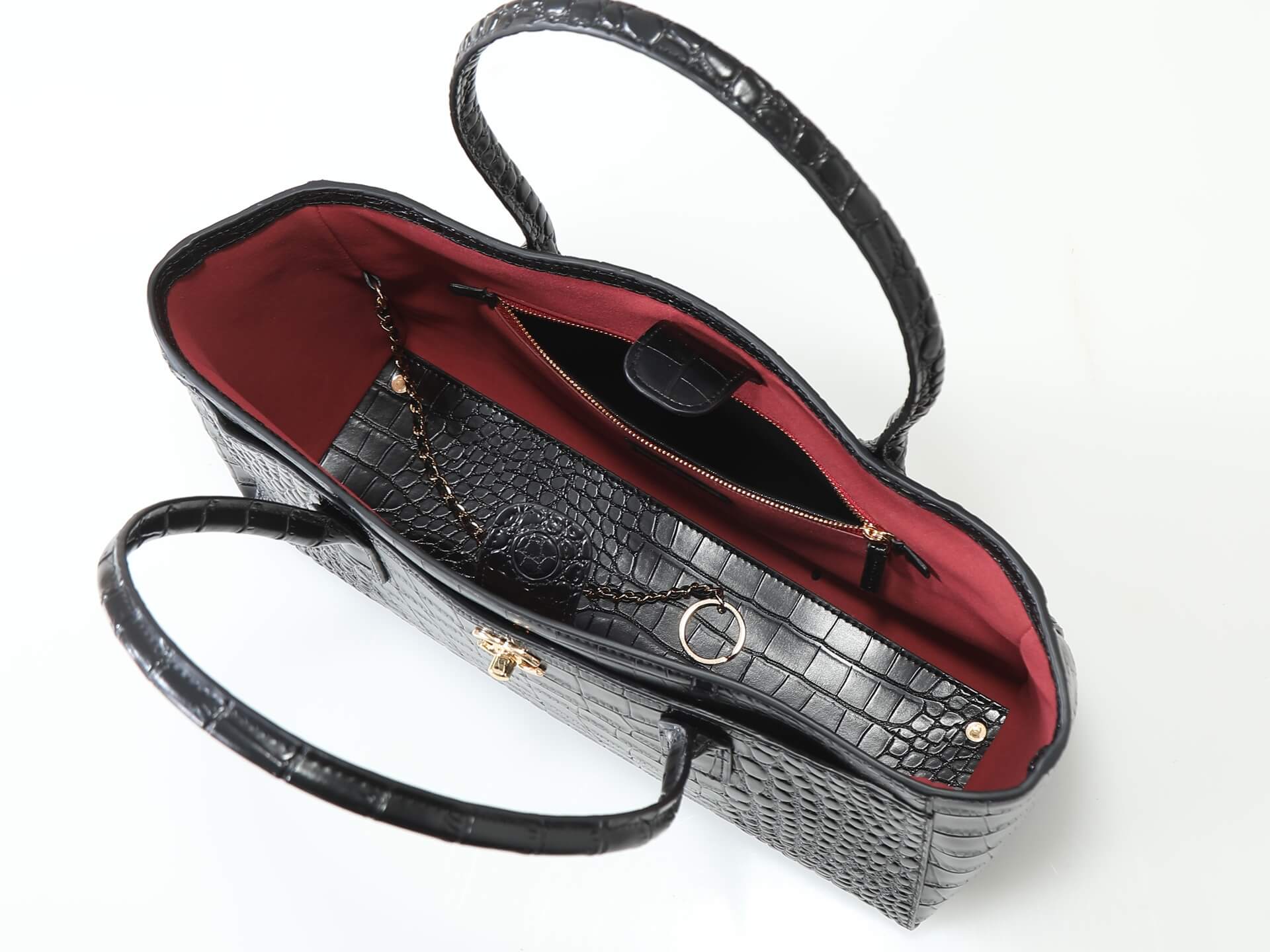 Chanel Black Croc-Embossed Leather Shopping Tote Bag Gold Hardware. - Image 4