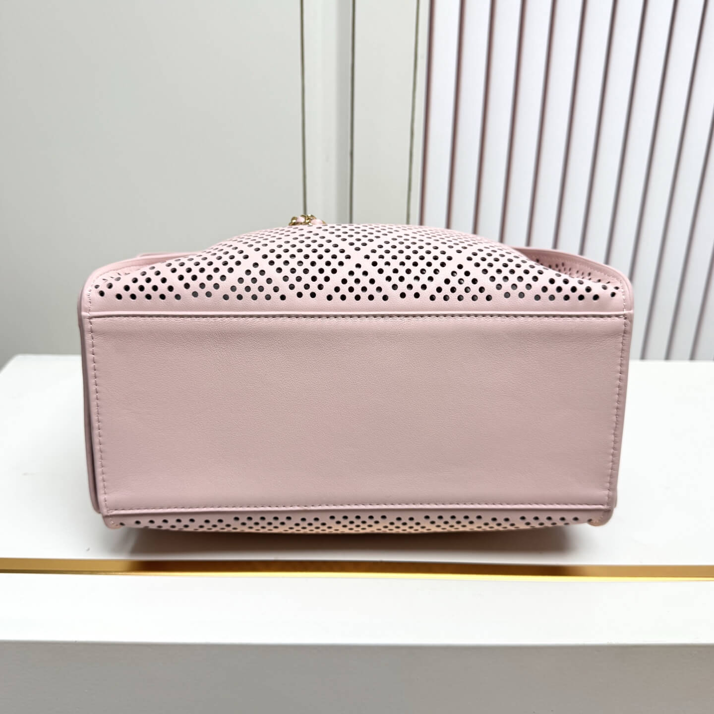 Chanel Perforated Pink Leather Hobo Bag with Gold-Tone Chain Hardware. - Image 5