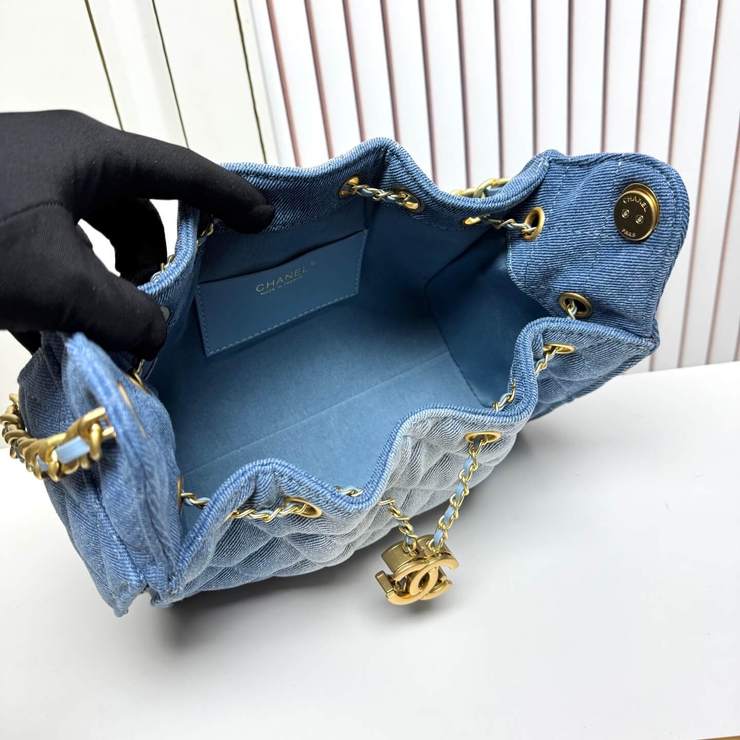 Chanel Quilted Blue Denim Hobo Bag with Gold-Tone Chain Hardware. - Image 9