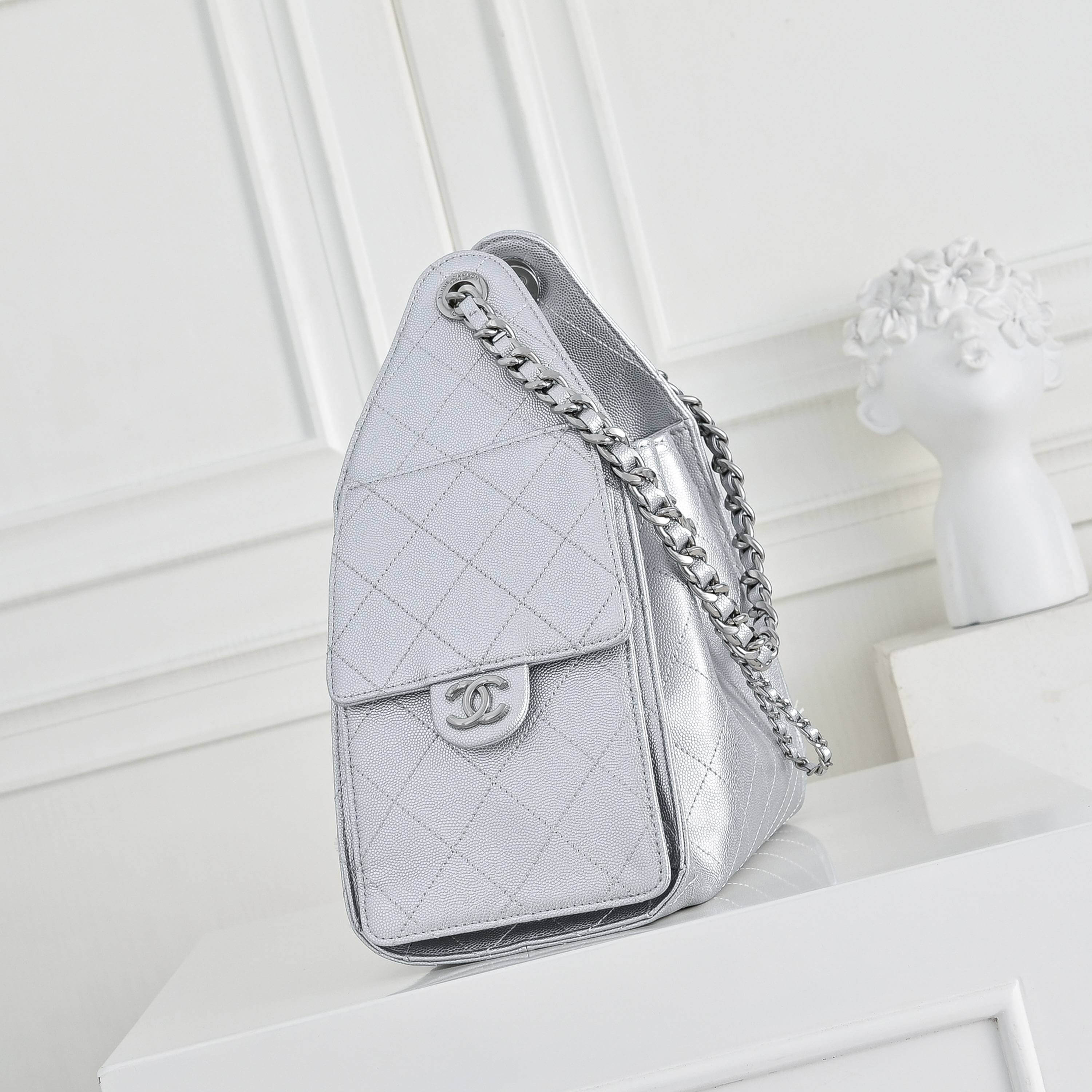 Chanel Quilted Metallic Silver Leather Hobo Bag with Silver-Tone Chain Hardware. - Image 3