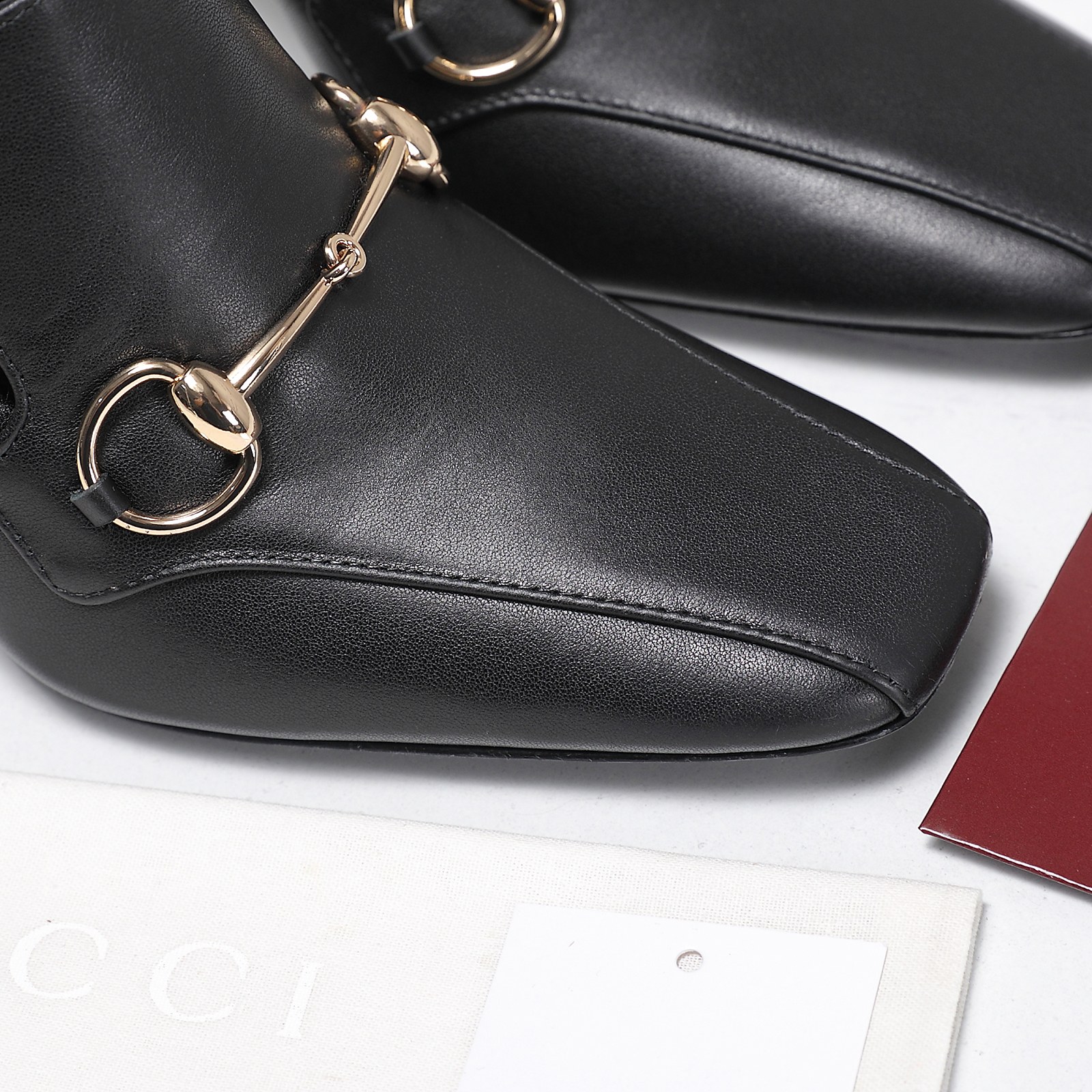 Gucci Black Horsebit Leather Block-Heel Loafer Pumps - Image 2