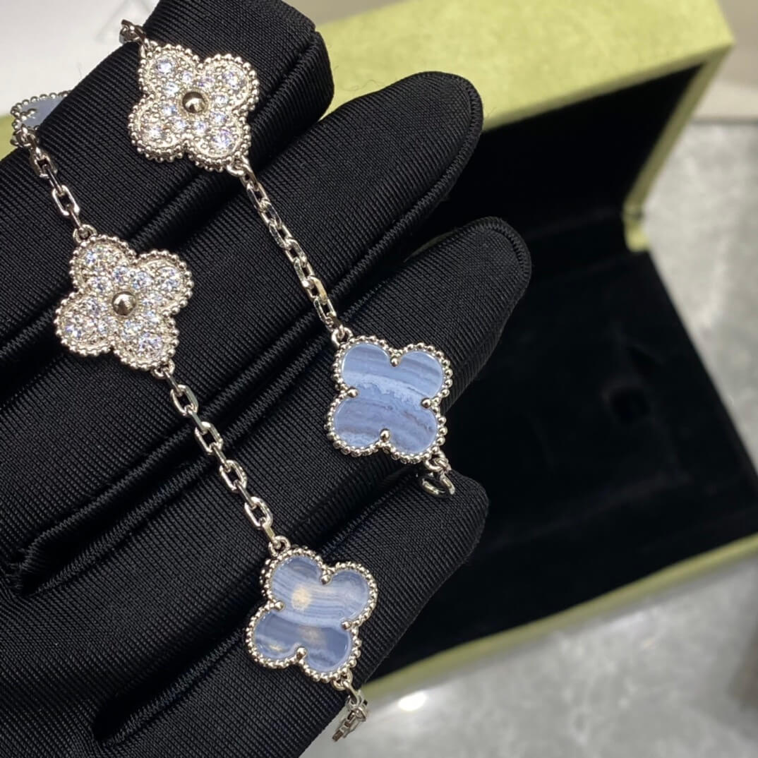Van Cleef & Arpels Vintage Alhambra 5 Motif Bracelet – Purple Chalcedony & Diamond Style - Image 2