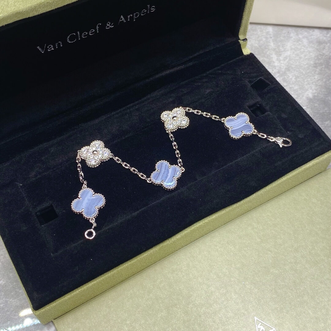 Van Cleef & Arpels Vintage Alhambra 5 Motif Bracelet – Purple Chalcedony & Diamond Style - Image 8