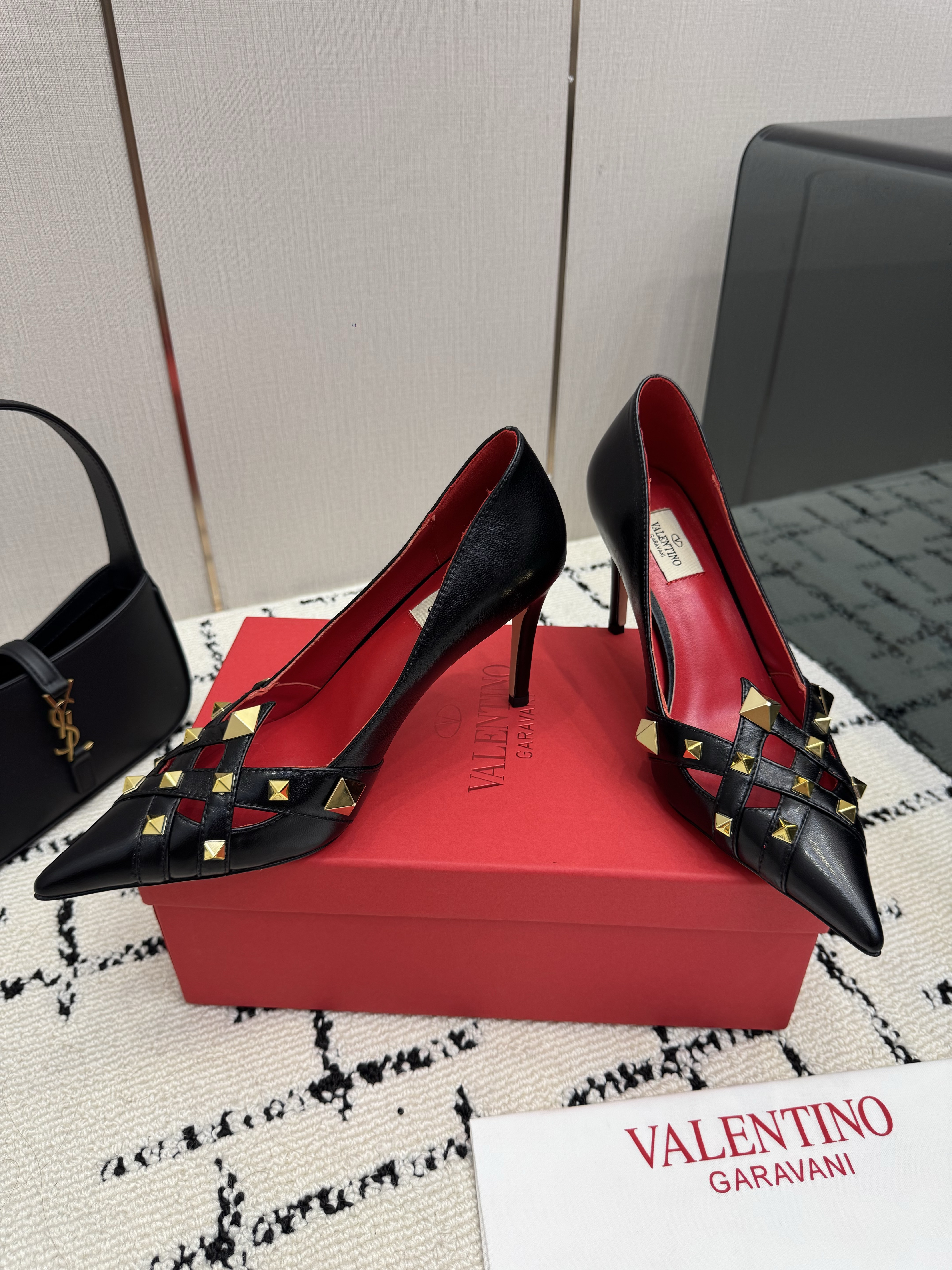 Valentino Garavani Black Studdy Kidskin Pumps 100mm