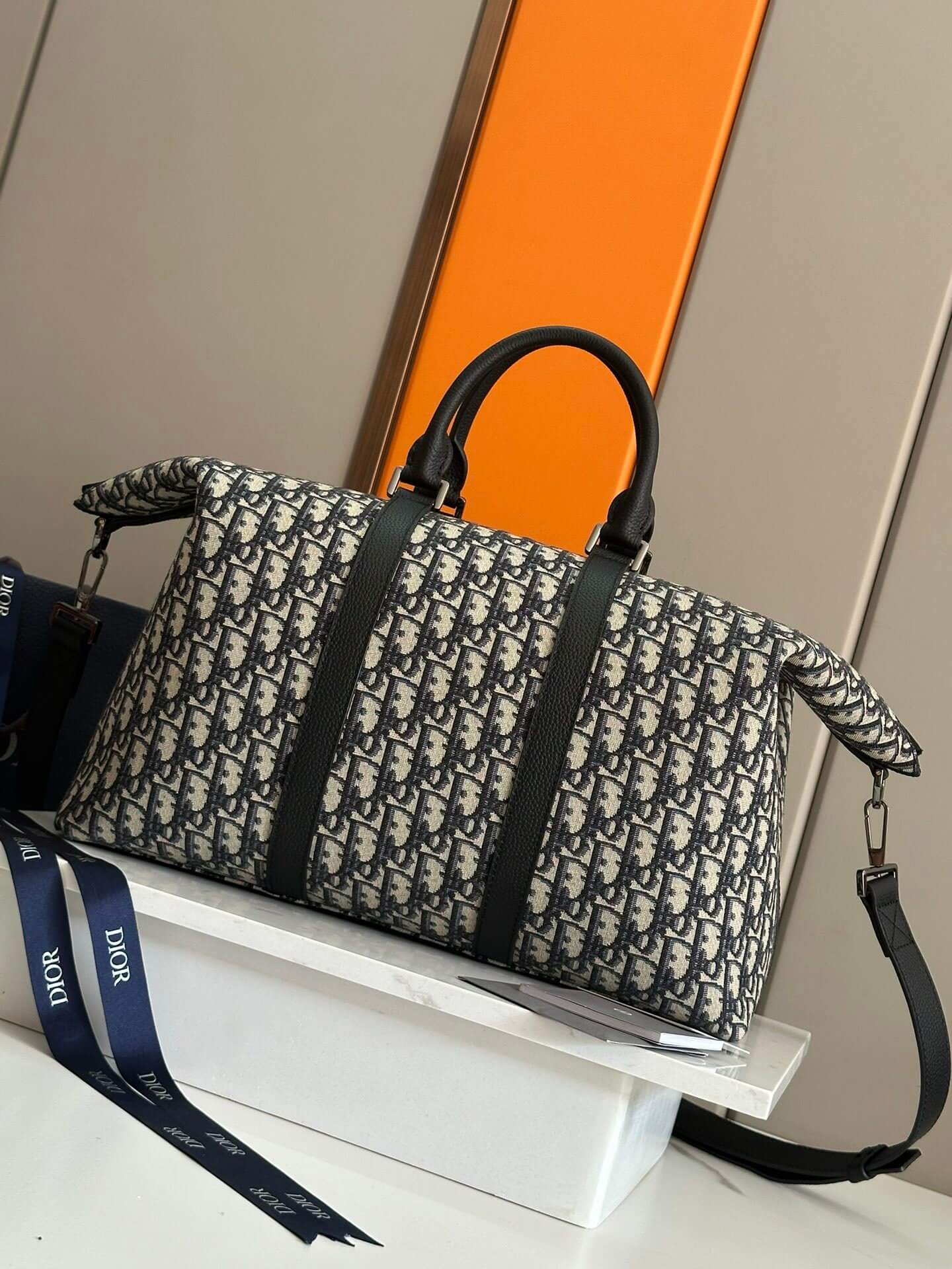 Dior Lingot 50 Duffle Bag Blue Dior Oblique Jacquard with Leather Trim