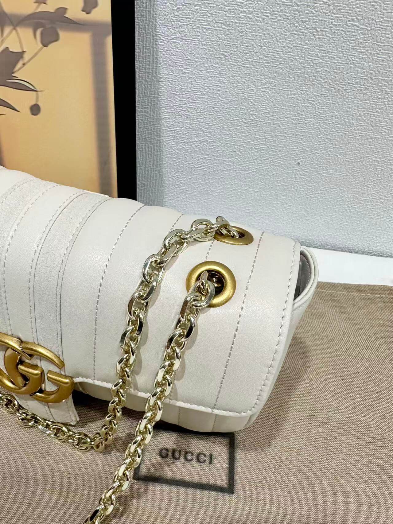 Gucci Jetset GG Marmont Matelassé Vertical Quilted Leather Shoulder Bag - Image 16