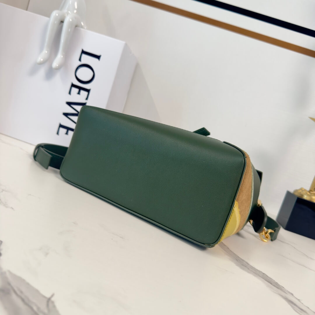 Loewe Puzzle Bag Small Colorblock Leather Crossbody in Sand, Cream and Beige - Image 4