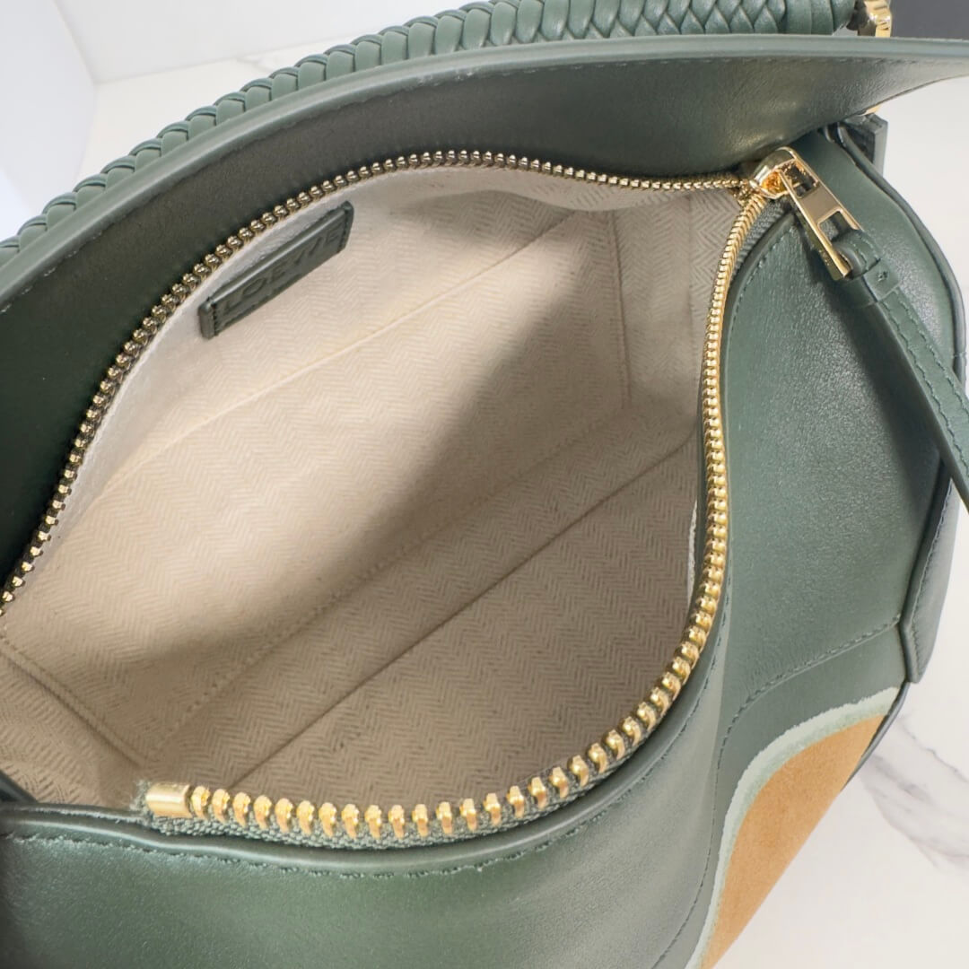 Loewe Puzzle Bag Small Colorblock Leather Crossbody in Sand, Cream and Beige - Image 9