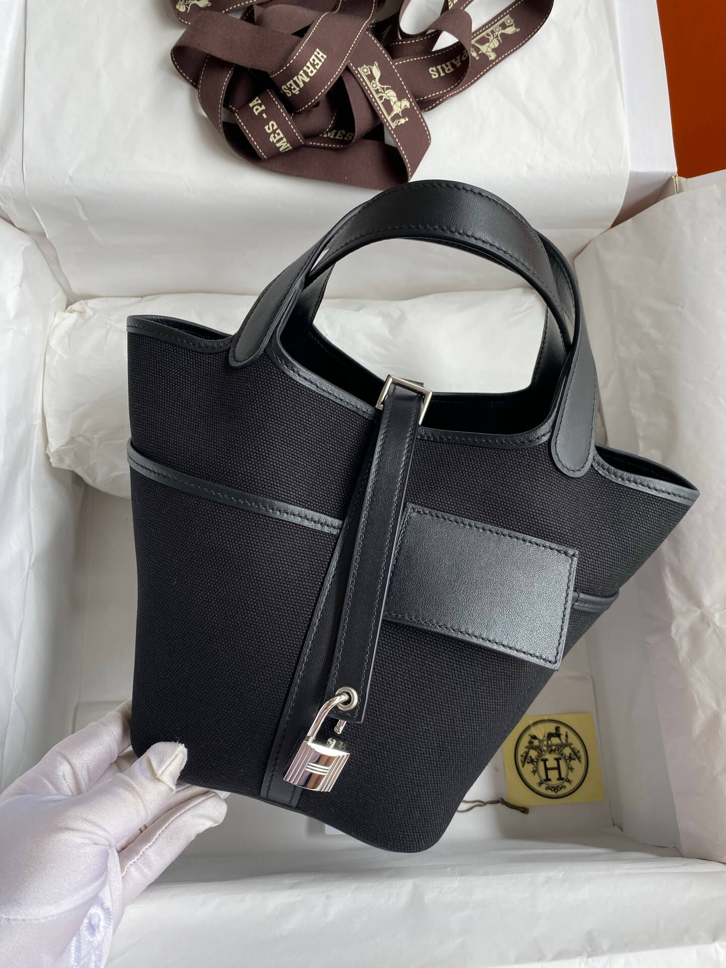 Hermès Picotin Cargo 18 Canvas and Leather Tote Bag in Black