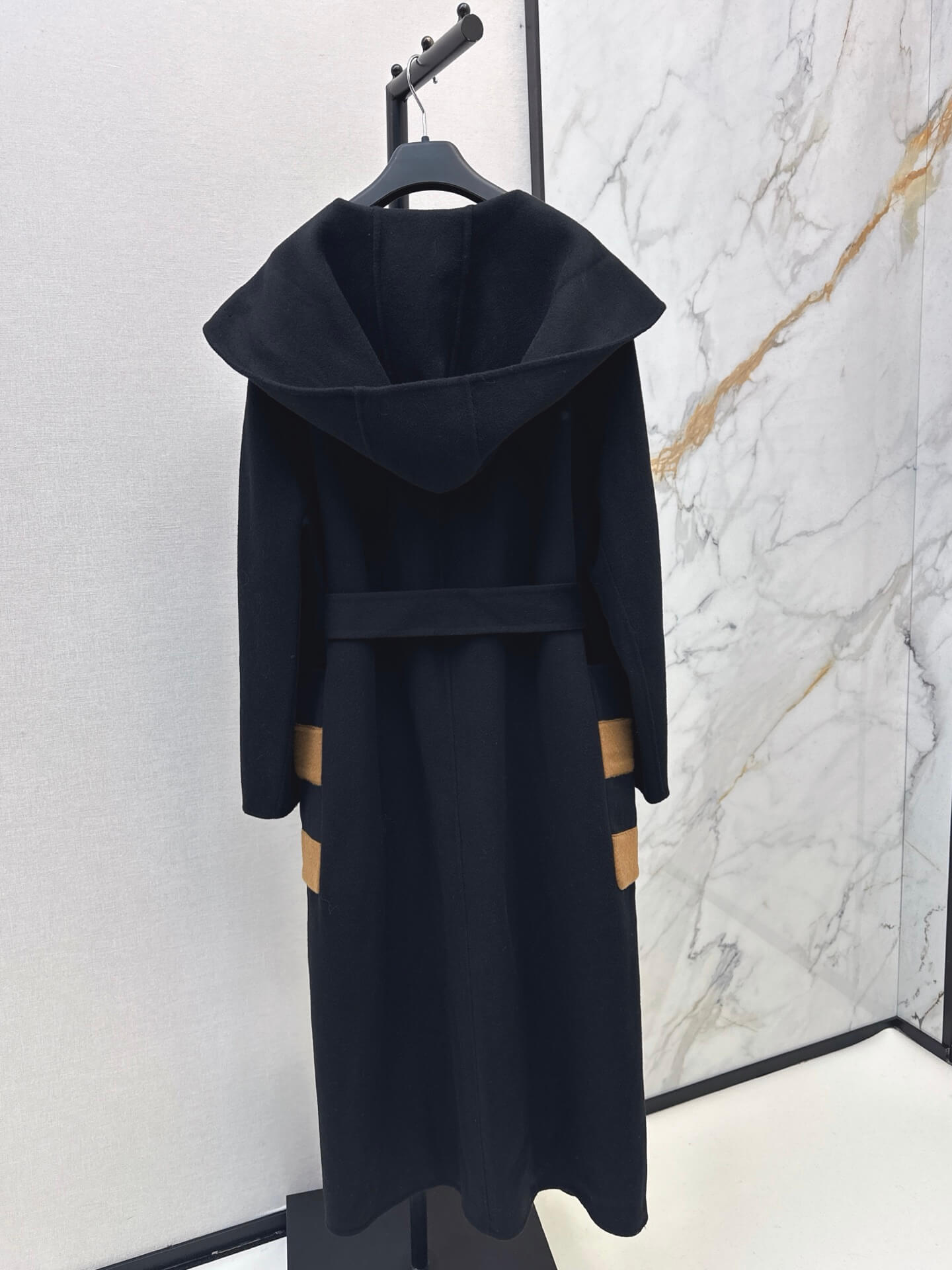 Max Mara Two-Tone Striped Patch Pocket Hooded Cashmere Belted Wrap Coat - Image 10