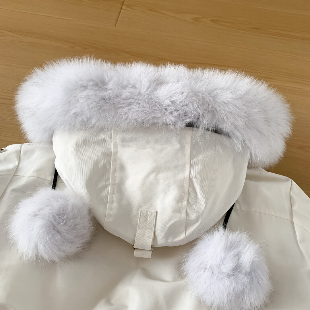 Moose Knuckles Women's Debbie Bomber Jacket with Fur Trim White/Black - Image 10