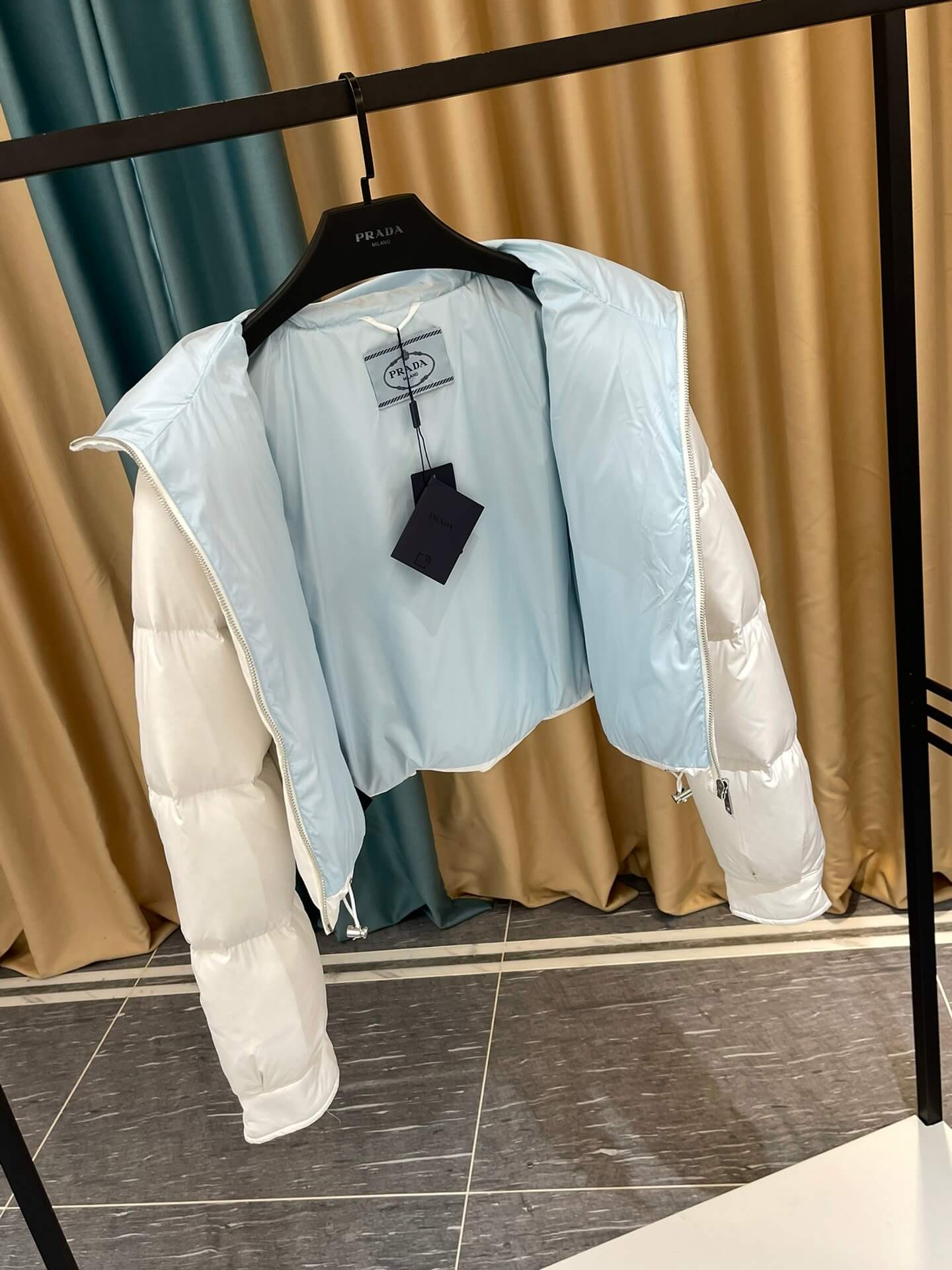 Prada Re-Nylon Cropped Puffer Jacket – White - Image 11