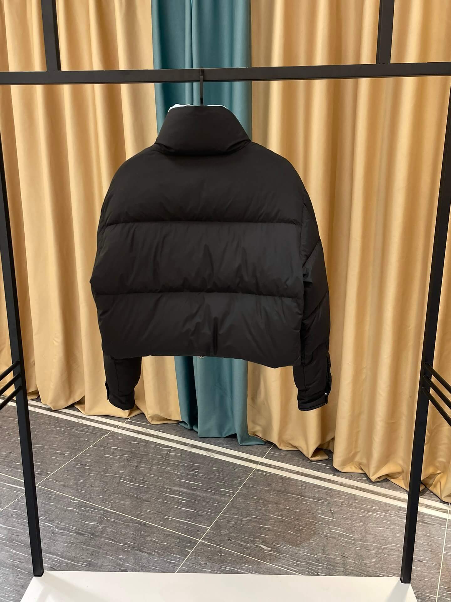Prada Re-Nylon Cropped Puffer Jacket – White - Image 4