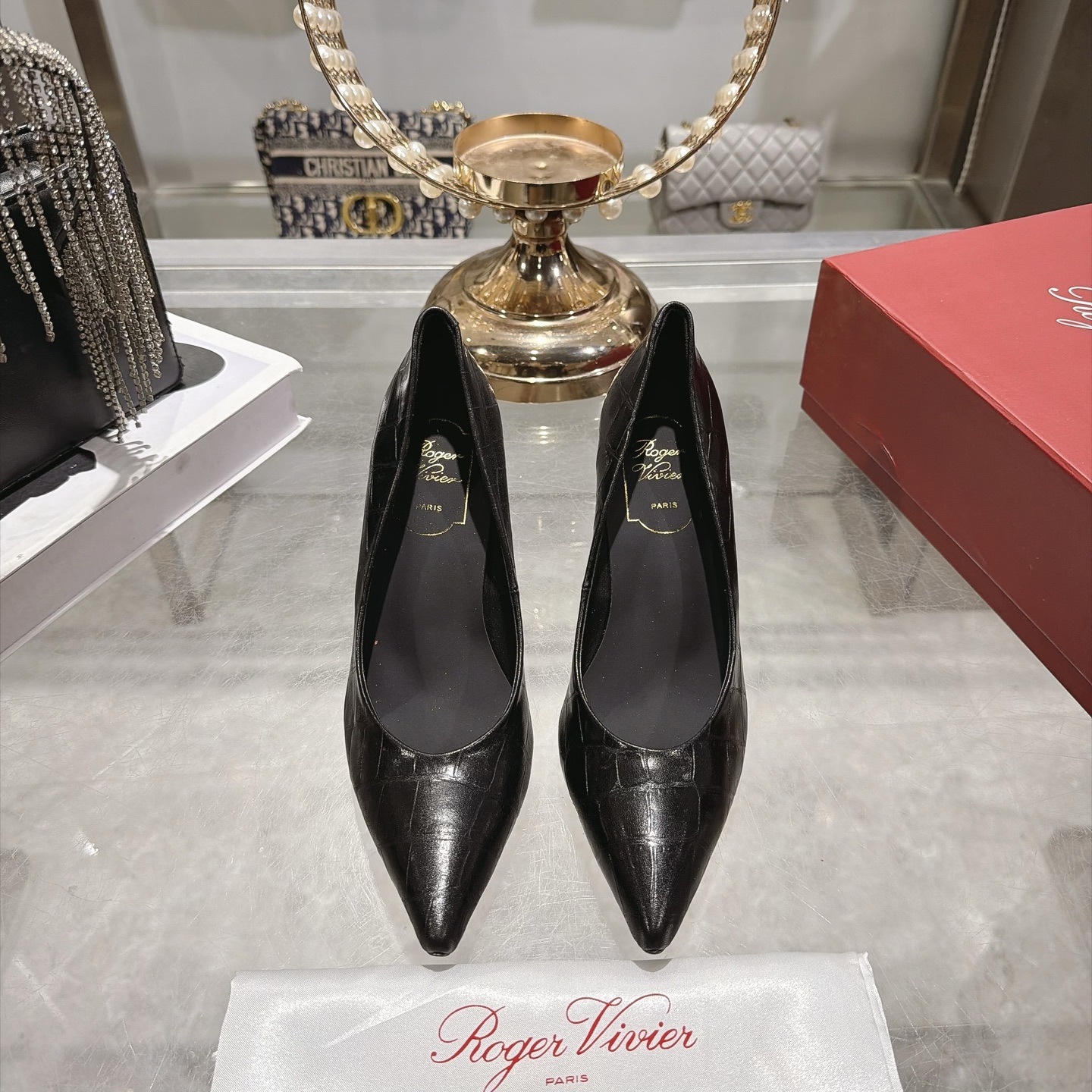 Roger Vivier I Love Vivier Black Leather Pumps - Image 2